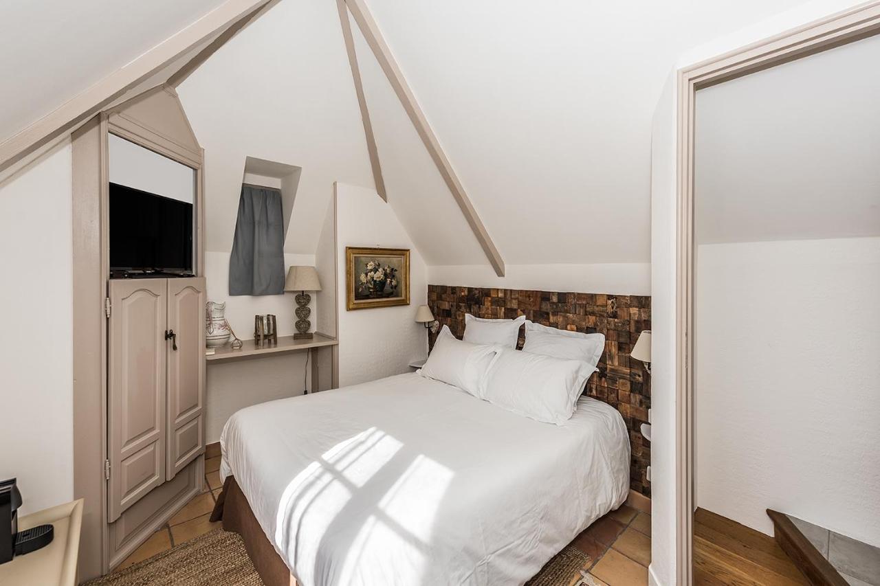 Chambres D'Hotes La Closerie Des Trois Marottes Melun Exterior photo